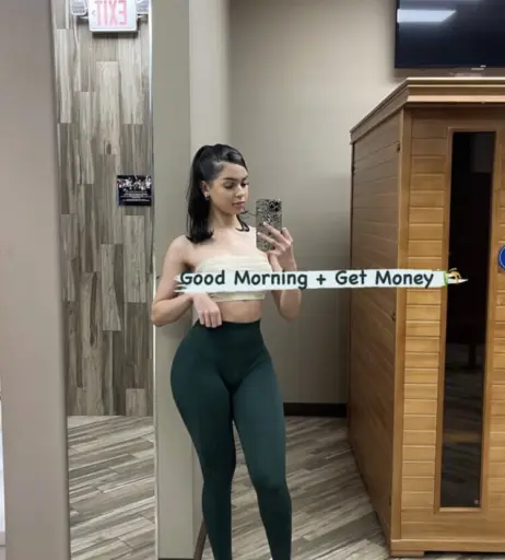 Image 22796517 from nickimariiee