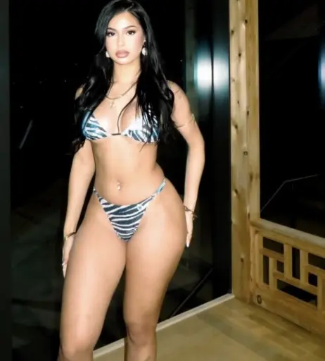 Image 22796566 from nickimariiee
