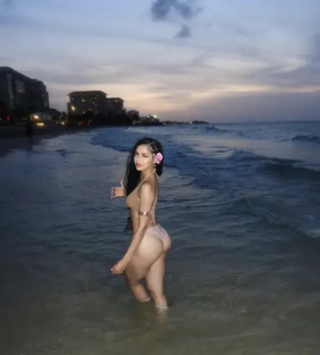 Image 22796477 from nickimariiee