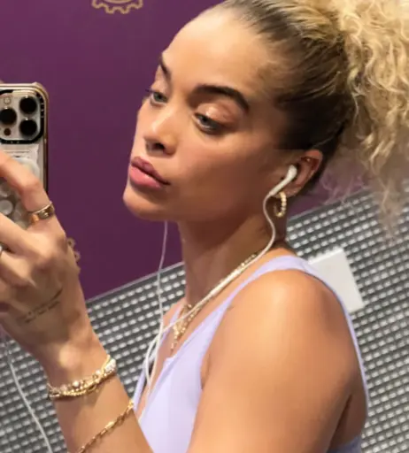 Image 22793853 from Jasmine Sanders/Golden Barbie