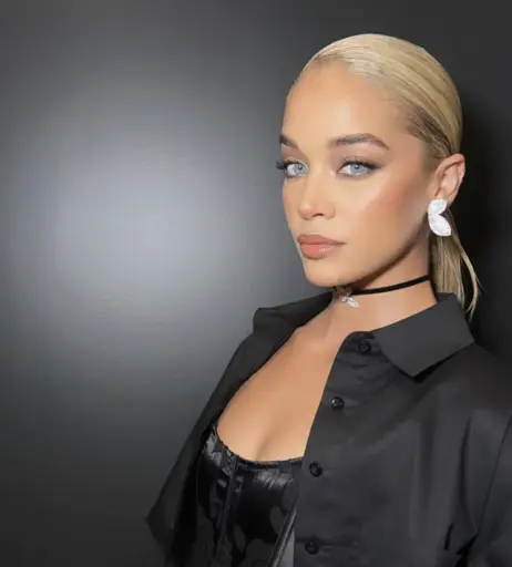 Image 22793793 from Jasmine Sanders/Golden Barbie