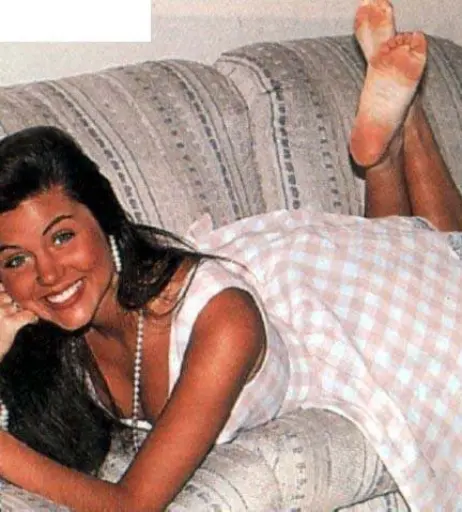 Image 22792130 from Tiffani Amber Thiessen