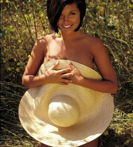 Image 22792144 from Tiffani Amber Thiessen