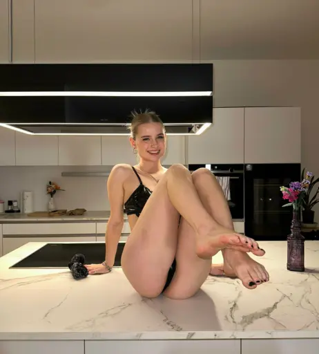 Image 2266639 from valeriavee