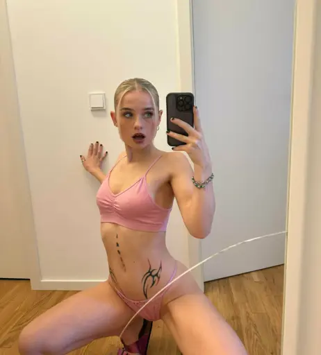 Image 2267510 from valeriavee