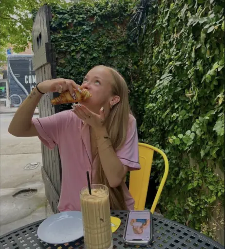 Image 2267408 from Julia Filippo