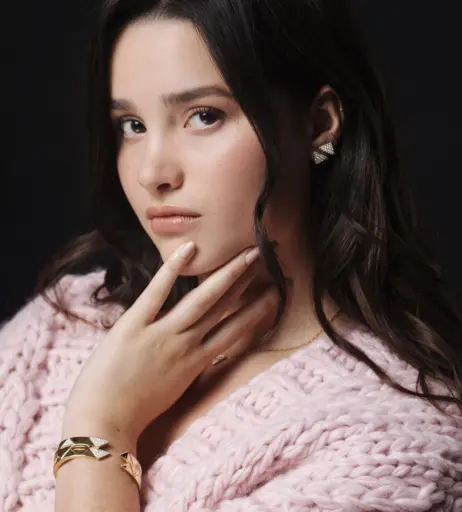 Image 22670786 from Jules LeBlanc/Annie LeBlanc