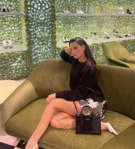 Image 22670769 from Jules LeBlanc/Annie LeBlanc