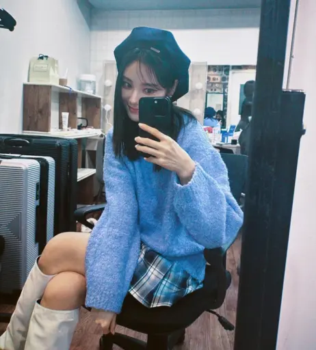 Image 22673585 from Odd Eye Circle (ARTMS / LOONA)