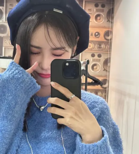 Image 22673588 from Odd Eye Circle (ARTMS / LOONA)