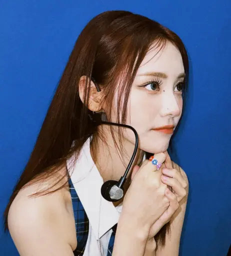 Image 22673630 from Odd Eye Circle (ARTMS / LOONA)