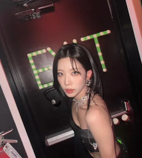 Image 22673654 from Odd Eye Circle (ARTMS / LOONA)