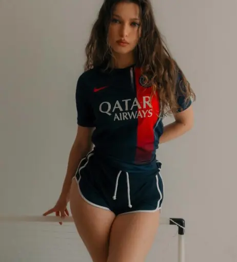 Image 2262907 from Miss Bo