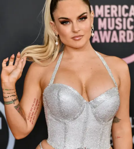 Image 22698876 from Jojo Levesque