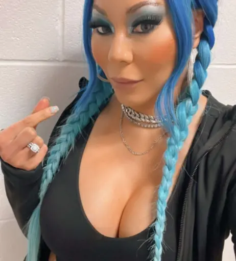 Image 22698104 from Mia Yim