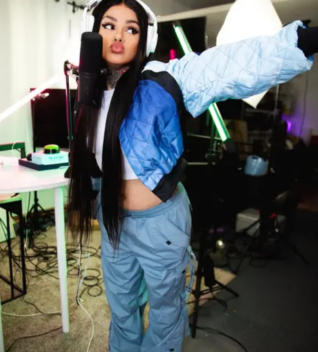 Image 22698046 from Snow Tha Product