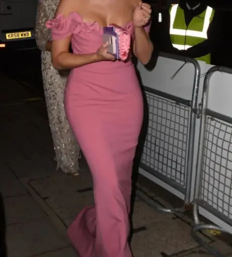Image 22697549 from Holly Willoughby