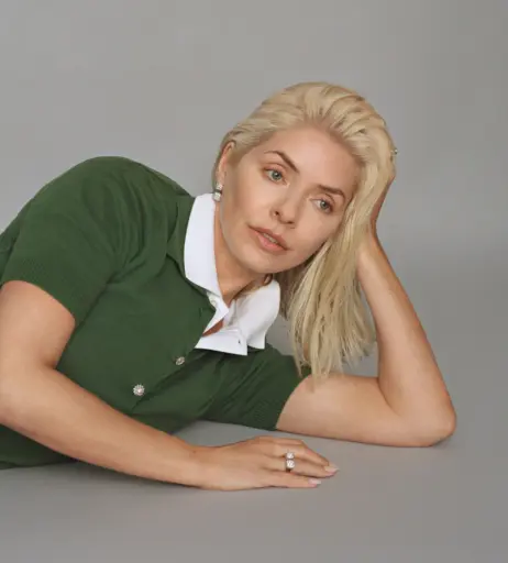 Image 22697739 from Holly Willoughby