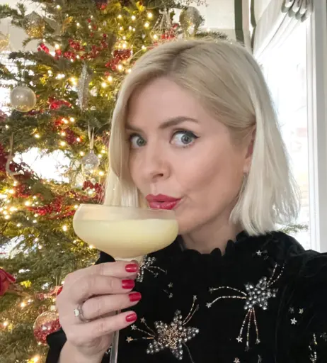 Image 22697690 from Holly Willoughby