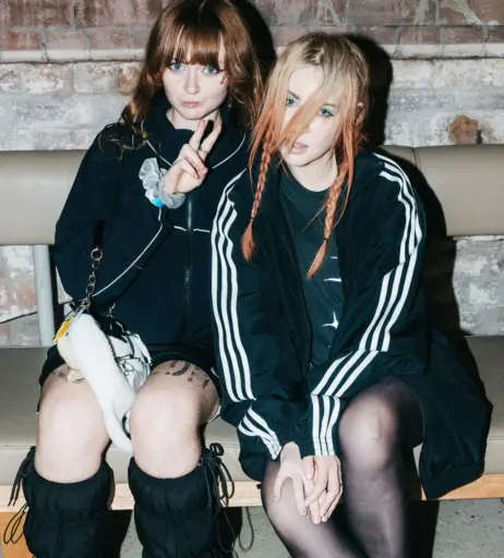 Image 22697382 from Alison Wonderland