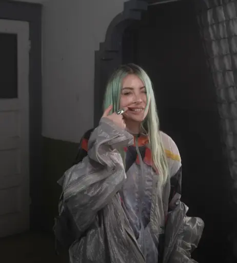 Image 22697369 from Alison Wonderland