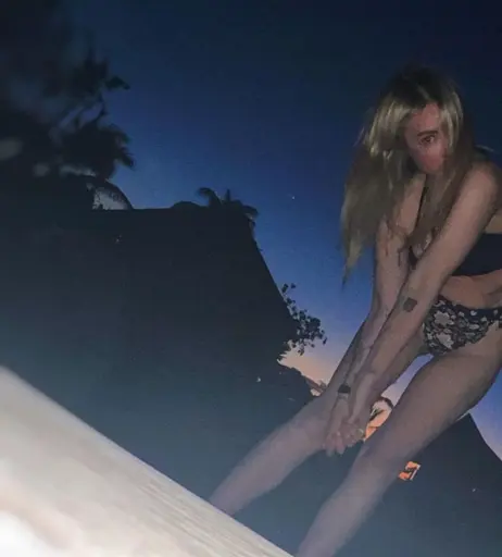 Image 22697356 from Alison Wonderland
