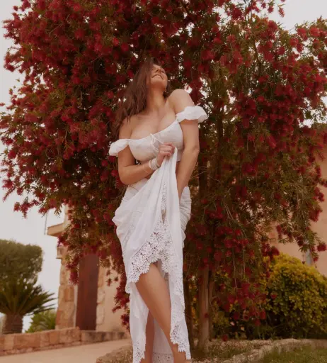 Image 2269277 from Miss Marie Elisabeth