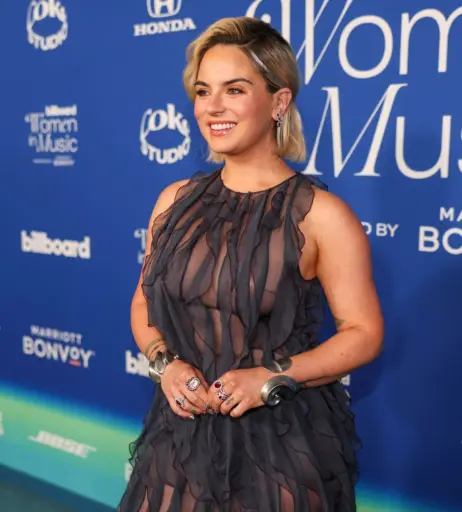 Image 22699045 from Jojo Levesque
