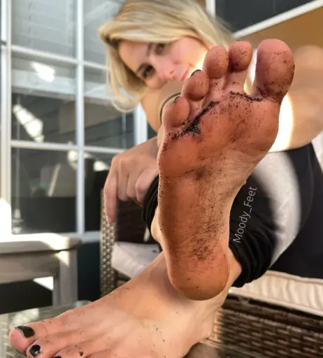 Image 225743 from MoodyFeet