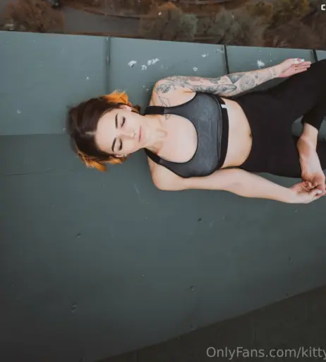 Image 2252370 from Kitty_Berg