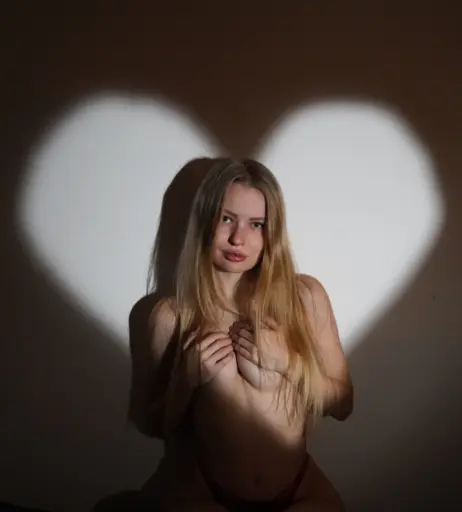 Image 2244033 from Bluehoneymelon