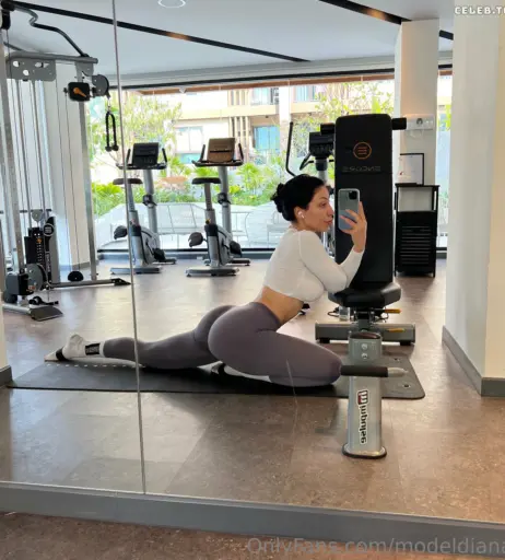 Image 2237136 from modeldiana