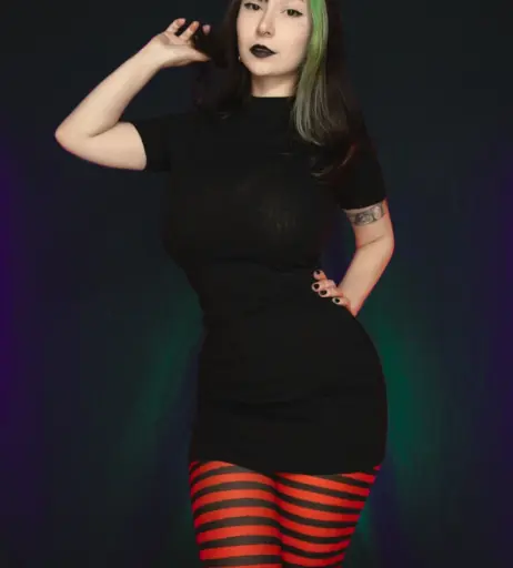 Image 2225176 from bigtittygothegg