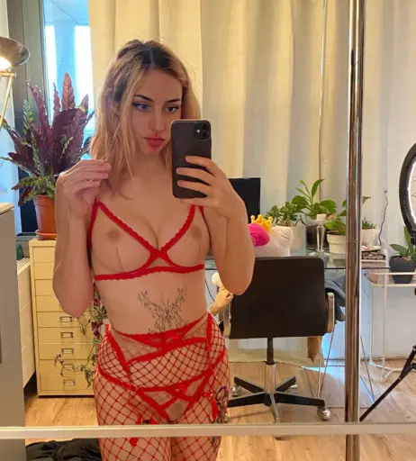 Image 2223044 from Ivy Piper