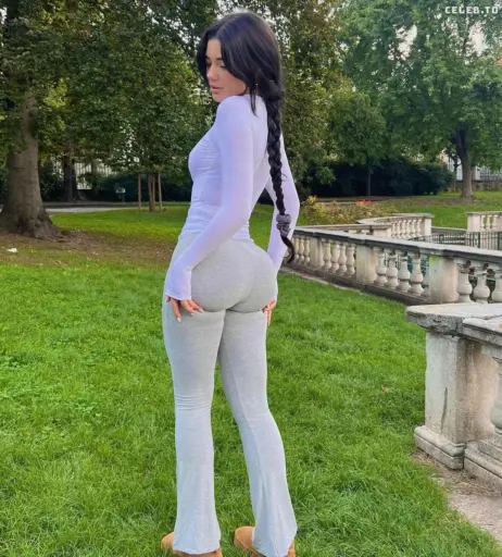 Image 2220113 from Vanessa.rhd