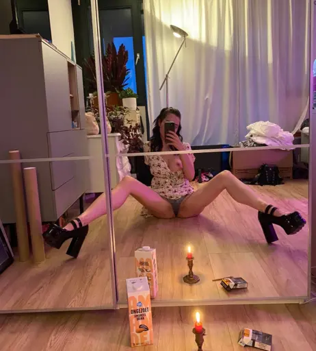 Image 2213982 from Ivy Piper