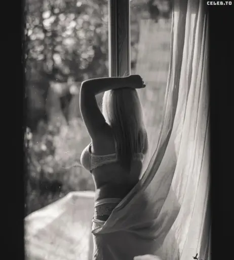 Image 2207319 from Van.Sen