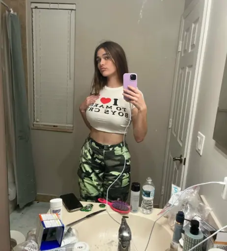 Image 2202215 from Megnut