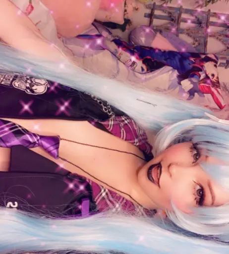 Image 220937 from Belle Delphine