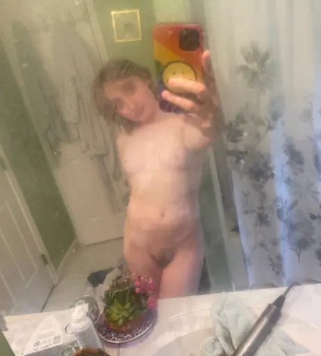 Image 22086973 from rosemarlunaxx