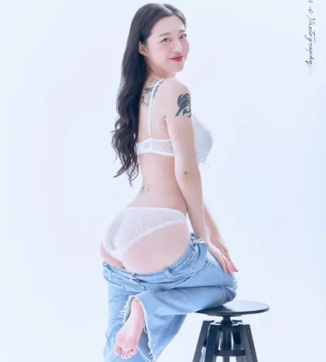 Image 23969643 from Seolhwa (김설화)