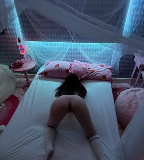 Image 239790 from Belle Delphine