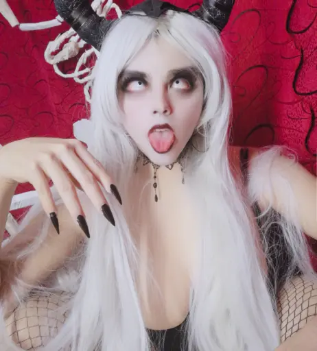 Image 23941369 from DarkWaifuTrap