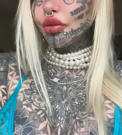 Image 2394919 from Amber Luke