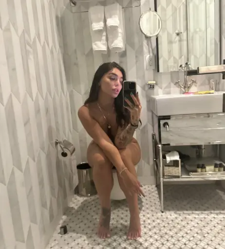 Image 23929478 from Emily Rinaudo | EmjayyPlays