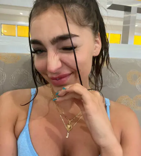 Image 23929279 from Emily Rinaudo | EmjayyPlays