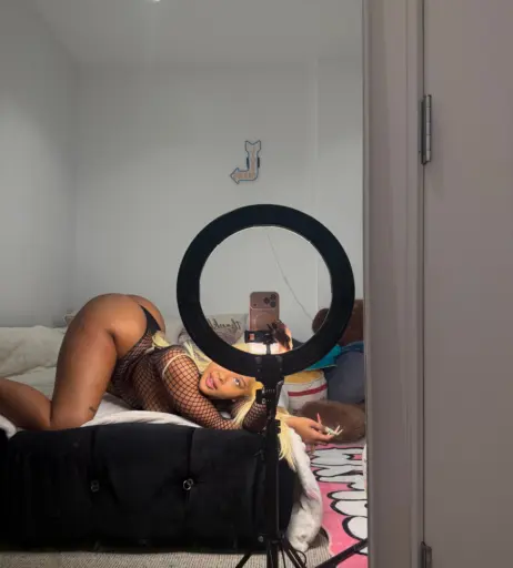 Image 23933529 from secretiii / aylathegoddess