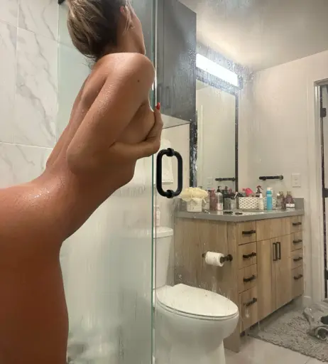 Image 23933177 from AshleyRayCushman / Kylierayy / KylieXRay / Kylie Ray