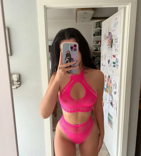 Image 2393917 from Lara Winter