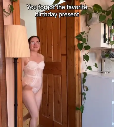 Image 2390445 from Emma Clarke